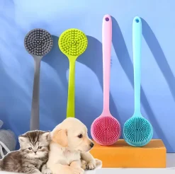 DOWNYPAWS - Brosse de bain multifonction en silicone pour animaux de compagnie couleur aléatoire