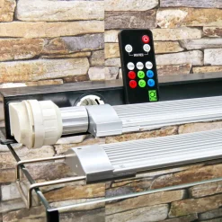 JBL - Rampe d'éclairage Led pour aquarium, Solar Effect 21W - 1149 à 1200mm