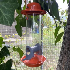 Silo à graines pour oiseaux