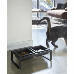 YAMAZAKI - Double gamelle design surélevée pour chat tower